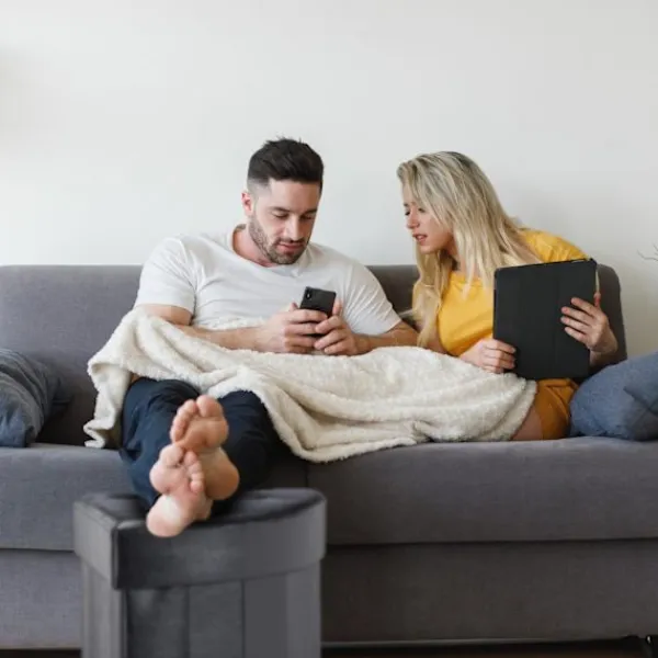B2X Pallar>Hörnpall med förvaringsutrymme